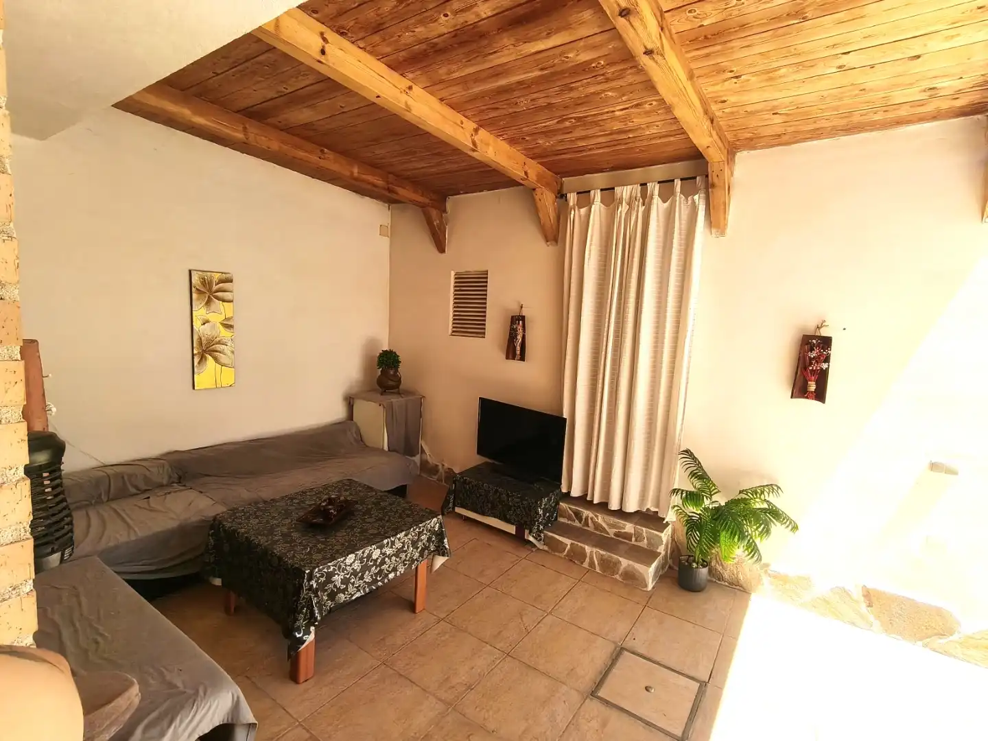 Casa o chalet en venta en Calle Palenque, 21, Calera y Chozas Sala de estar de Casa o chalet en venta en Calera y Chozas con Aire acondicionado, Calefacción y Jardín privado