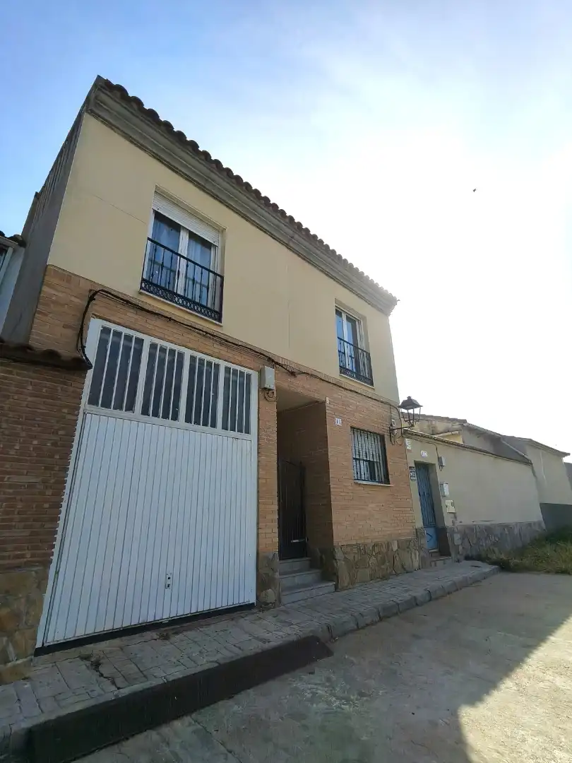 Casa o chalet en venta en Calle Palenque, 21, Calera y Chozas Vista exterior de Casa o chalet en venta en Calera y Chozas con Aire acondicionado, Calefacción y Jardín privado