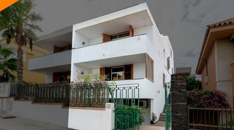 Piso en venta en Calle Teniente C Castillo Olivares, 4, Altavista - Don Zoilo, Las Palmas de Gran Canaria - imagen 2 Foto 2 de Piso en venta en Calle Teniente C Castillo Olivares, 4, Altavista - Don Zoilo, Las Palmas de Gran Canaria