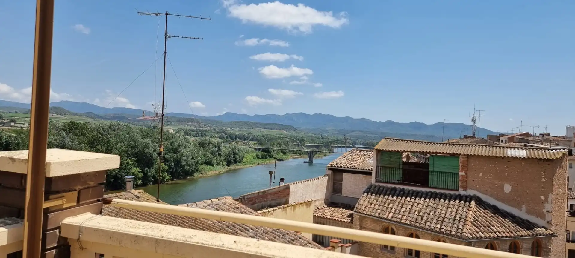 Casa adosada en venta en Carrer Citela, 3, Móra d'Ebre Terraza de Casa adosada en venta en Móra d'Ebre