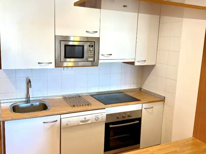 Dachboden zur Miete in Calle Adeje 300, 17, Callao Salvaje - Playa Paraíso Küche von Dachboden zur Miete in Adeje mit Privatgarten, Terrasse und Schwimmbad