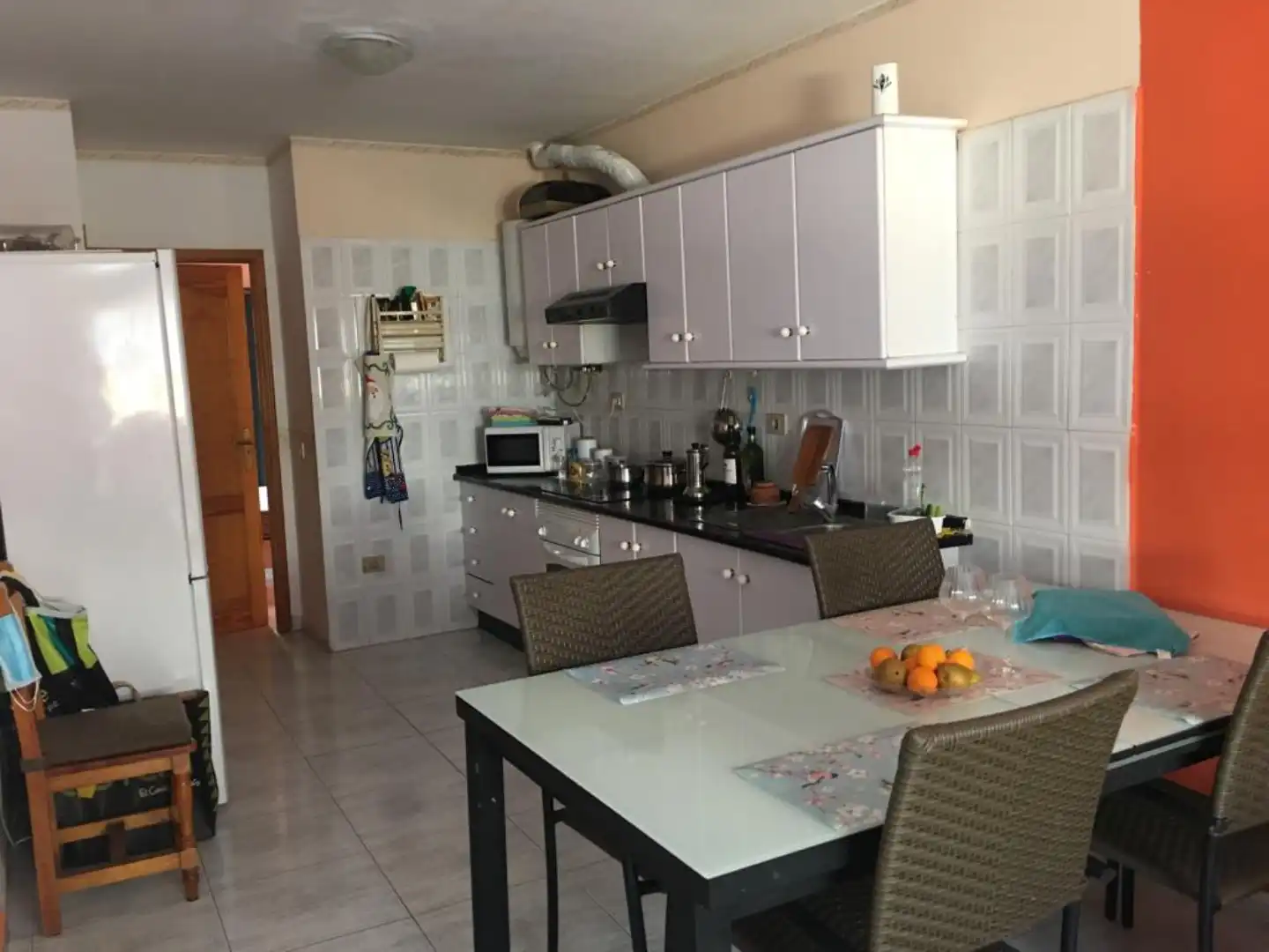 Cocina de Piso de alquiler en San Cristóbal de la Laguna con Amueblado, Horno y Lavadora
