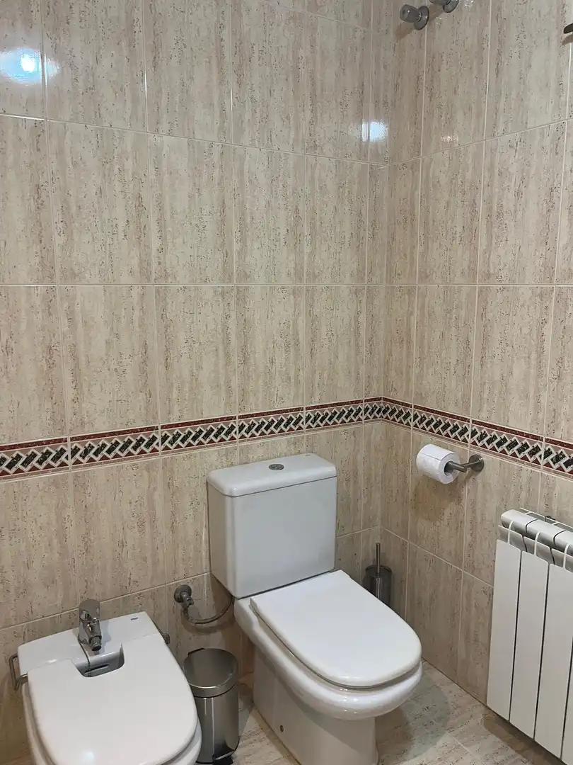 Bathroom of Flat for rent in Mérida  with Air Conditioner, Heating and Furnished