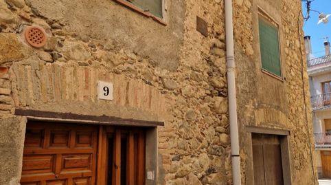 Casa adosada en venta en Plaça Garriguella, 7, Peralada, Girona - imagen 3 Foto 3 de Casa adosada en venta en Plaça Garriguella, 7, Peralada, Girona