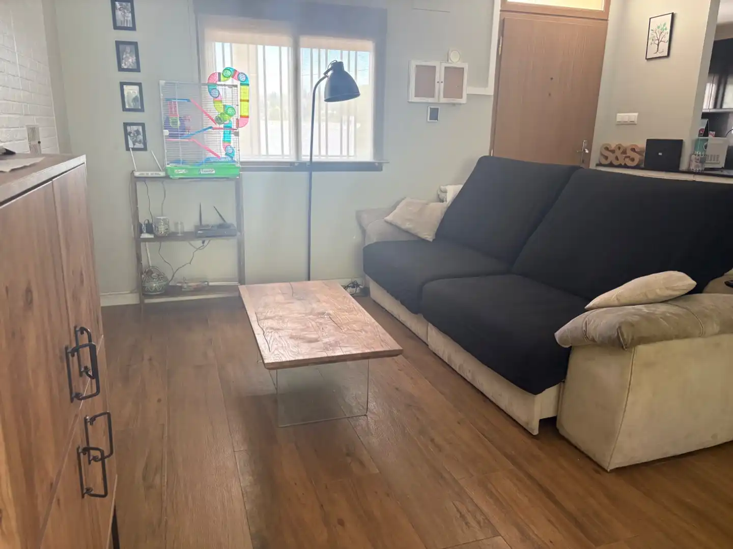 Piso en venta en Urbanización Fuentecica 3, 3, Godelleta Sala de estar de Piso en venta en Godelleta con Calefacción, Jardín privado y Terraza