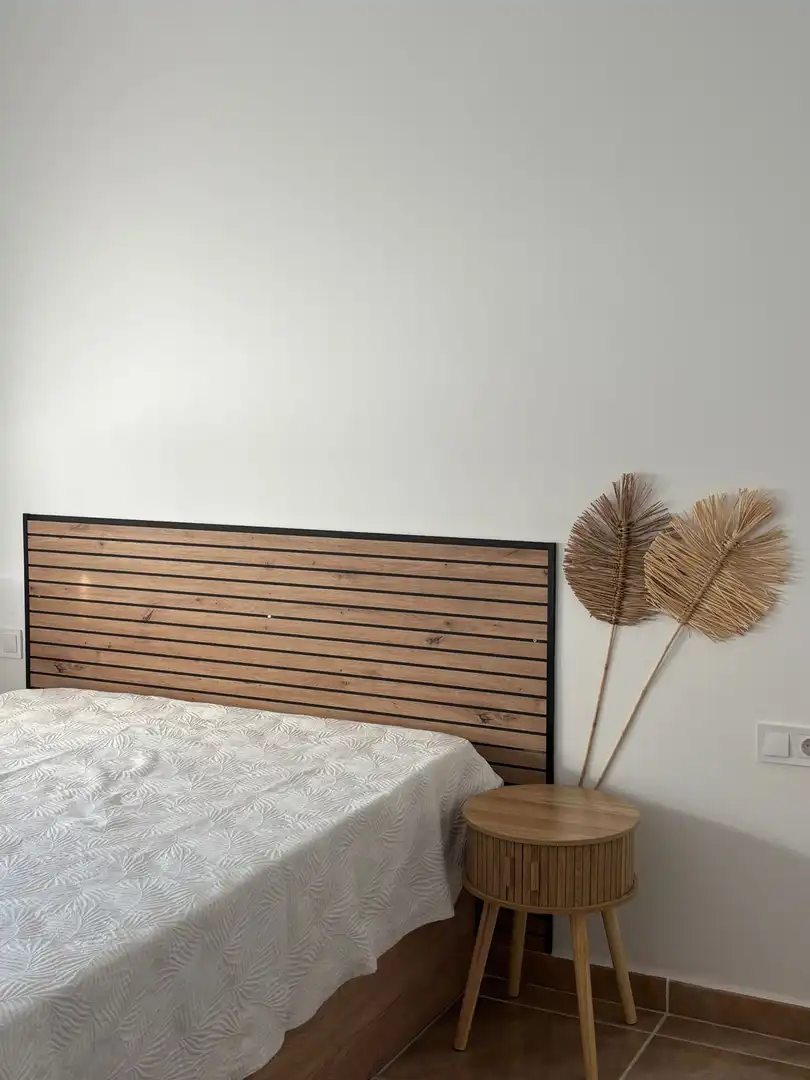 Wohnung zur Miete in Carrer de la Victoria, 127, Norte Schlafzimmer von Wohnung zur Miete in Santa Pola mit Möbliert und Balkon