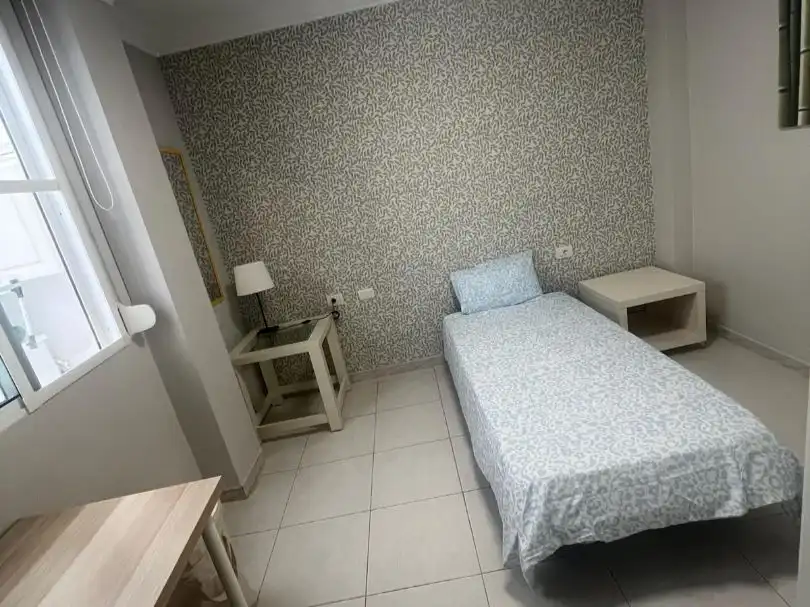 Habitació a Calle de Progreso, 24, Duggi - Rambla - Los Hoteles