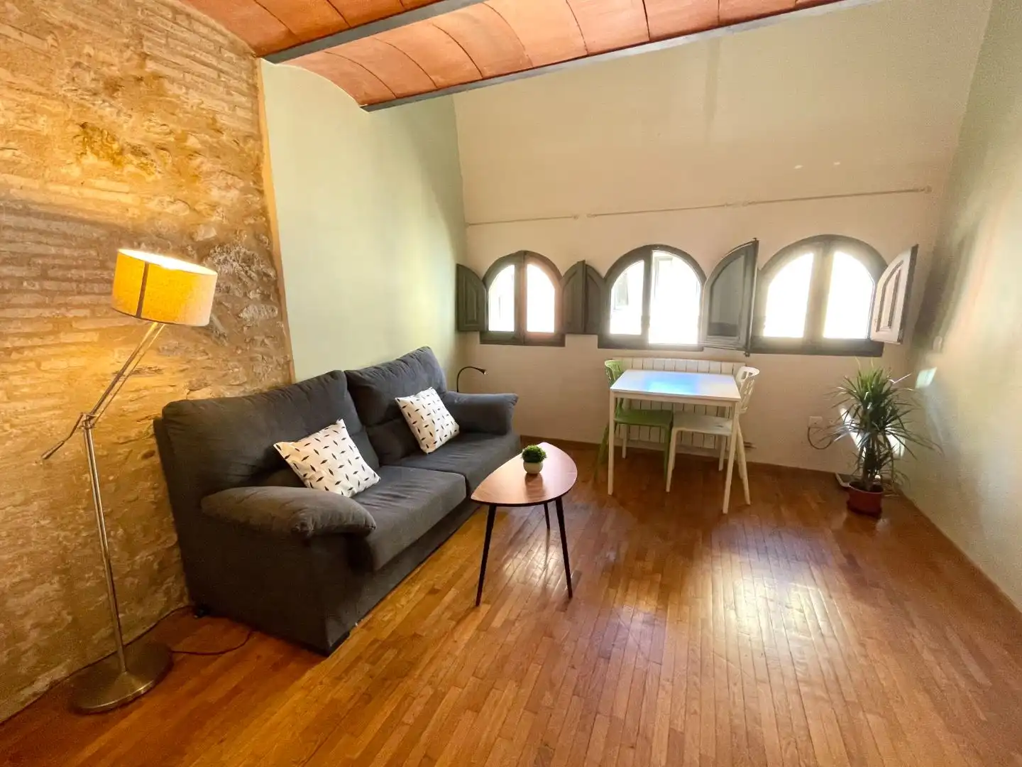 Wohnung zur Miete in Carrer de les Ballesteries, 40, Centre - Barri Vell Wohnung zur Miete in Carrer de les Ballesteries, 40, Centre - Barri Vell