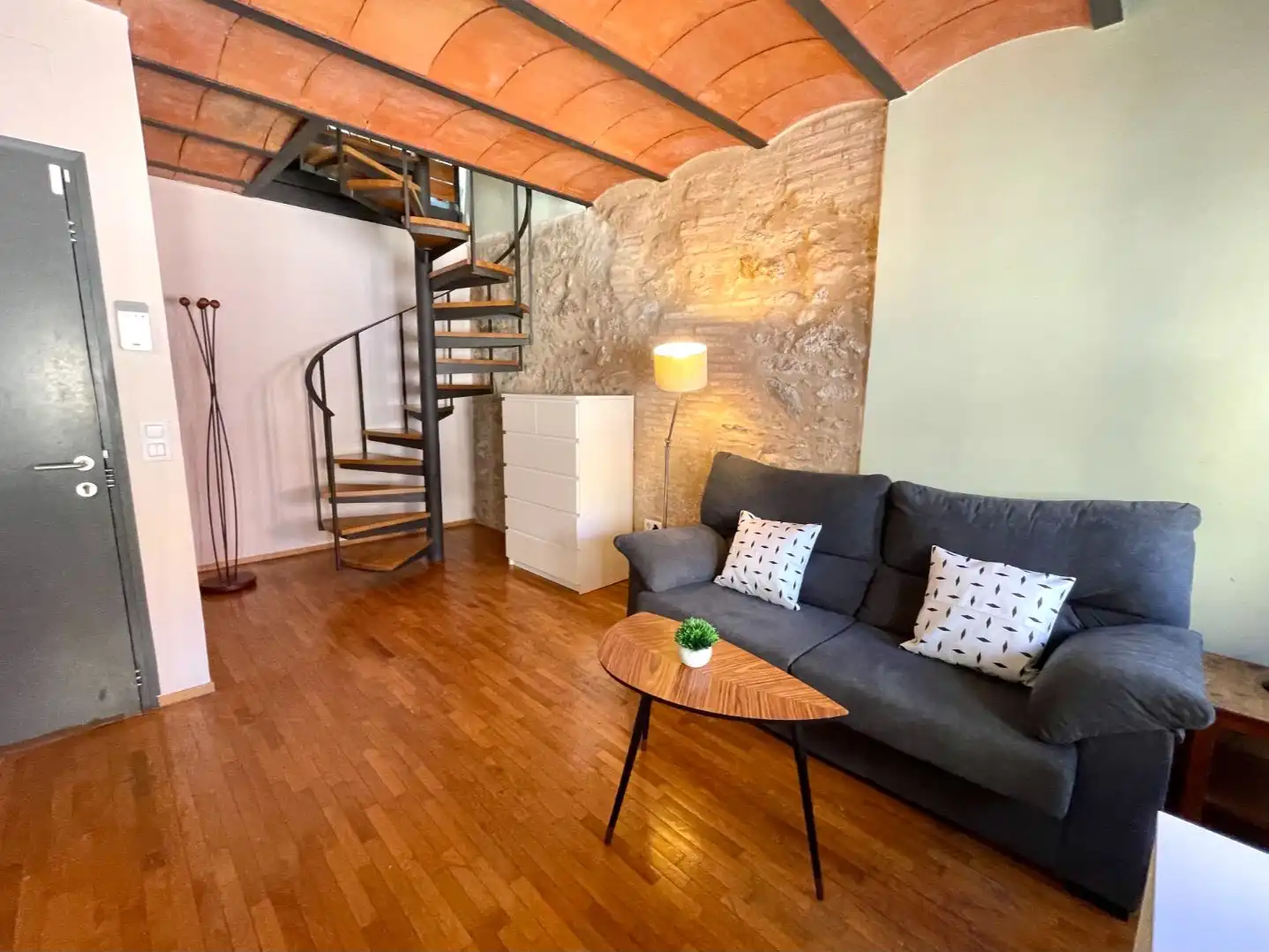 Wohnung zur Miete in Carrer de les Ballesteries, 40, Centre - Barri Vell Wohnung zur Miete in Carrer de les Ballesteries, 40, Centre - Barri Vell