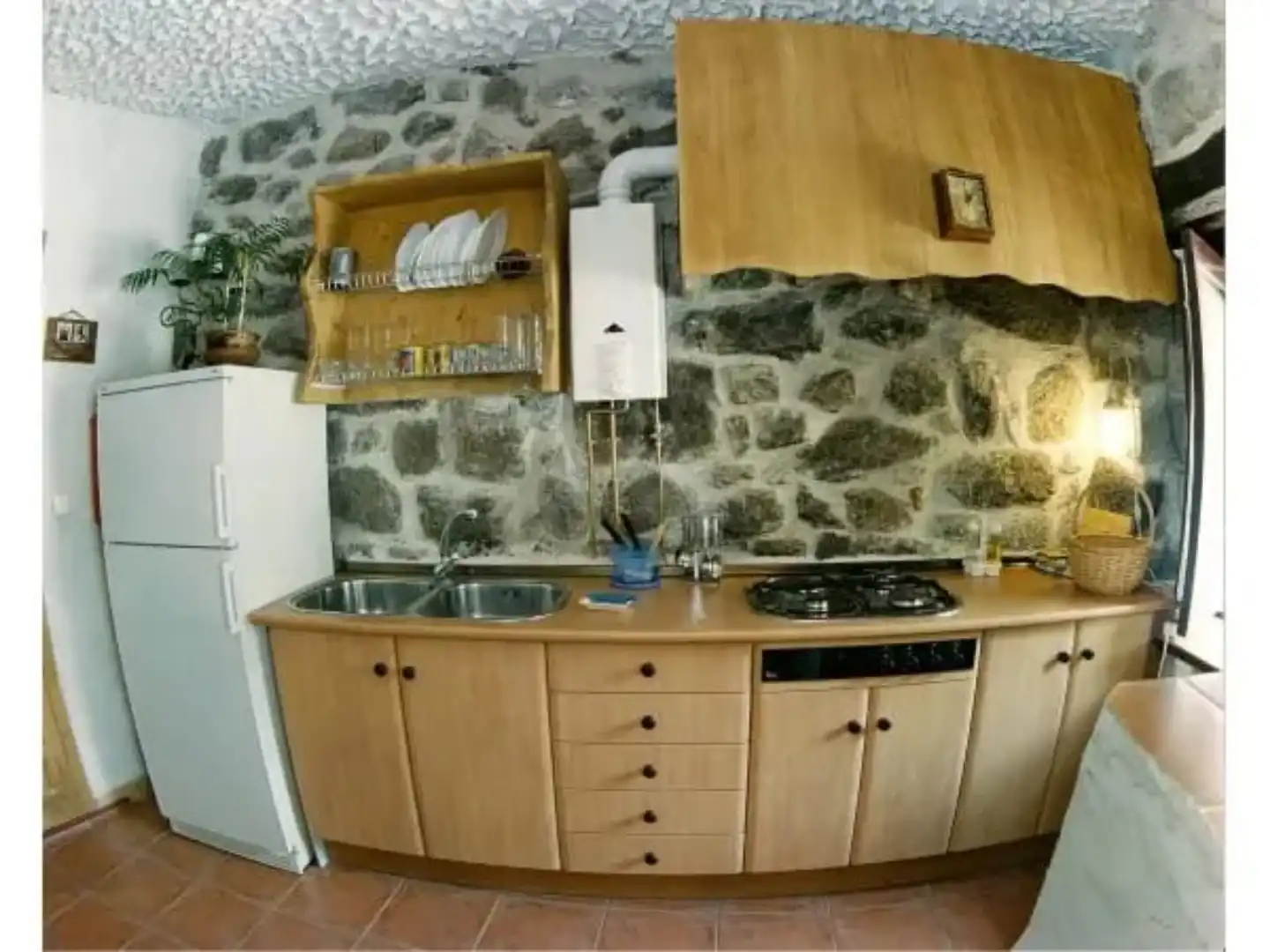 Cocina de Planta baja de alquiler en Burgohondo con Amueblado, Lavadora y Microondas