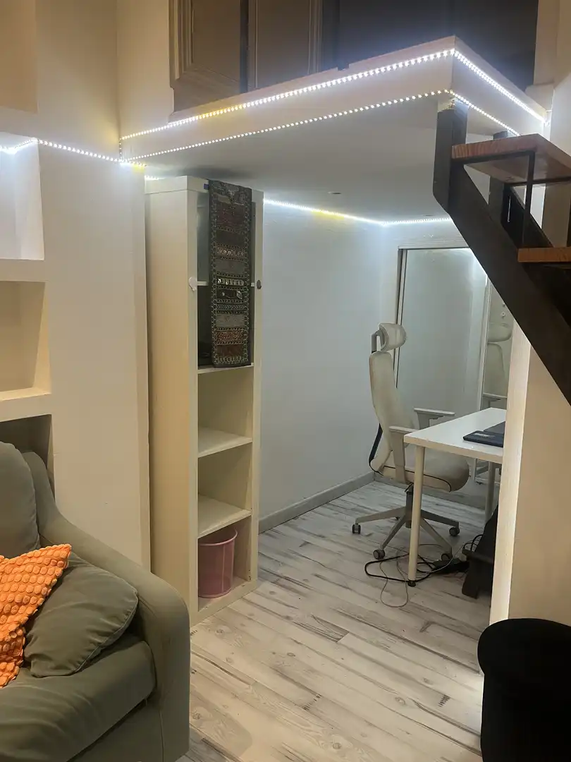 Duplexes for rent in Calle de la Galería de Robles, 5, Universidad - Malasaña