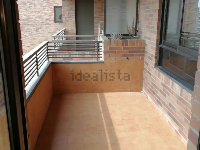 Flat for rent in Avenida de Juan Pablo II, 76, Romareda Balcony of Flat for rent in Zaragoza with Air Conditioner, Heating and Private garden