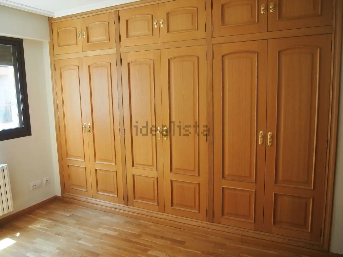 Flat for rent in Avenida de Juan Pablo II, 76, Romareda Bedroom of Flat for rent in Zaragoza with Air Conditioner, Heating and Private garden