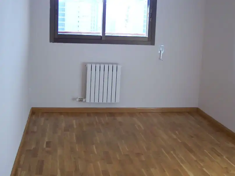 Flat for rent in Avenida de Juan Pablo II, 76, Romareda Bedroom of Flat for rent in Zaragoza with Air Conditioner, Heating and Private garden