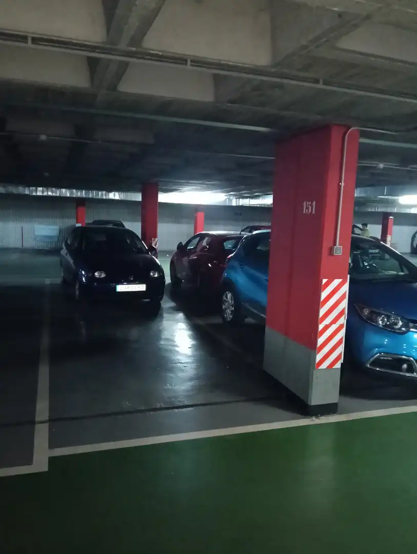 Garatge de lloguer a Calle Bata, 2, Delicias Aparcament de Garatge de lloguer en Valladolid