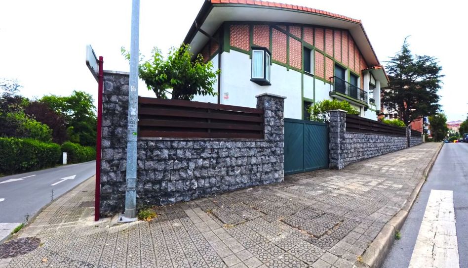 Casa o chalet en venta en Negurigane Kalea, 21, Negurigane - Peruri, Leioa - imagen 1 Foto 1 de Casa o chalet en venta en Negurigane Kalea, 21, Negurigane - Peruri, Leioa