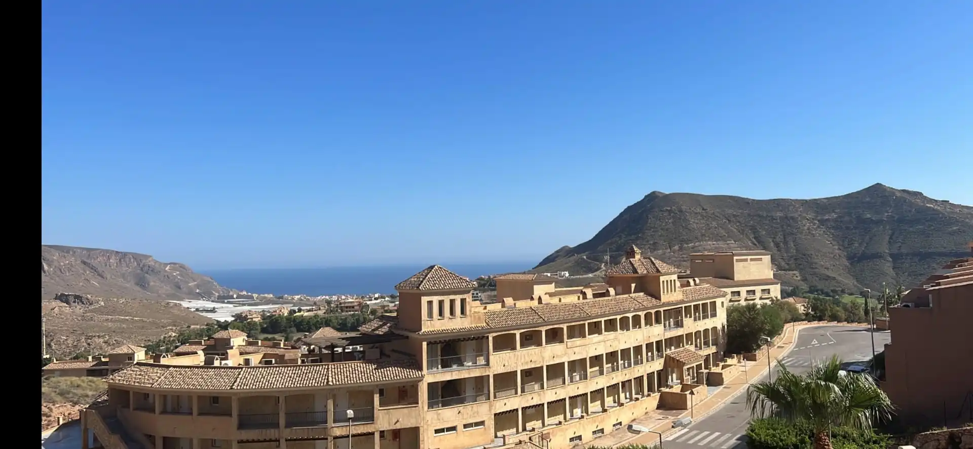 Casa adosada en venta en Calle de las Higueras, 94, La Envía Vista exterior de Casa adosada en venta en Vícar con Aire acondicionado y Terraza