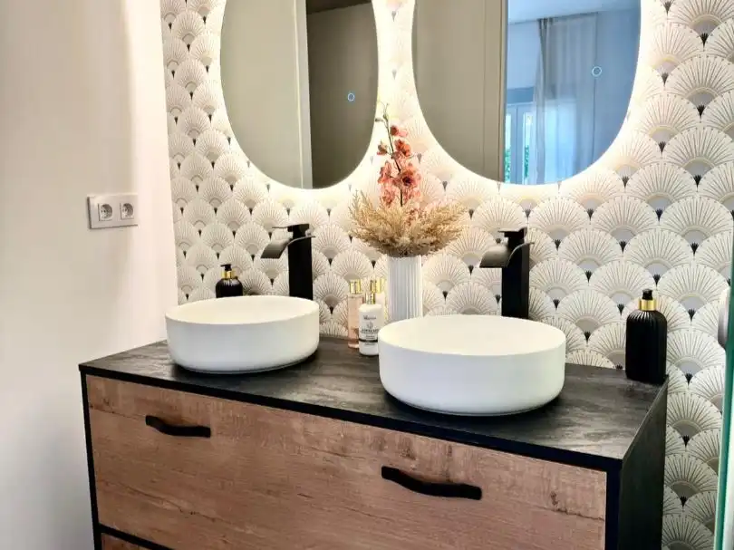Baño de Piso en venta en  Sevilla Capital con Aire acondicionado