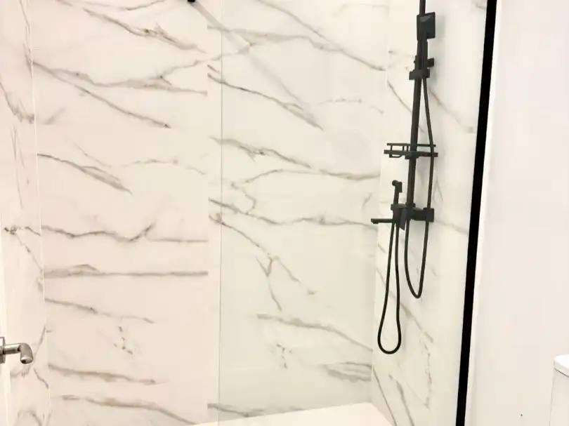 Baño de Piso en venta en  Sevilla Capital con Aire acondicionado
