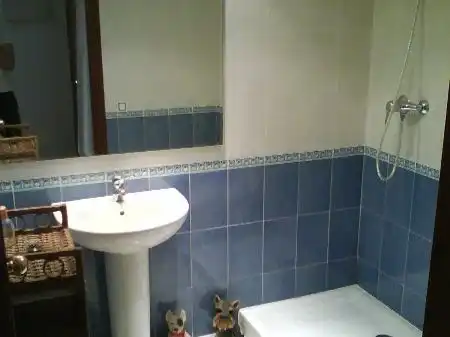 Flat for rent in Carrer Jacint Verdaguer, 13, Plaça de Toros Flat for rent in Carrer Jacint Verdaguer, 13, Plaça de Toros