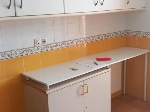 Flat for rent in Carrer Jacint Verdaguer, 13, Plaça de Toros Flat for rent in Carrer Jacint Verdaguer, 13, Plaça de Toros