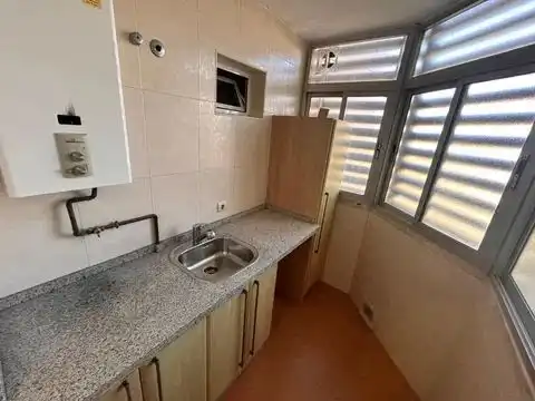Pis de lloguer a Calle Tomás Echeverría, 7, Parque Ayala - Jardín de la Abadía - Huelín Cuina de Pis de lloguer en Málaga amb Aire condicionat, Parquet i Traster