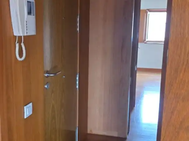 Wohnung zur Miete in Calle José Felipe Quijano, 4, Centro Wohnung zur Miete in Torrelavega mit Heizung, Parkett und Balkon