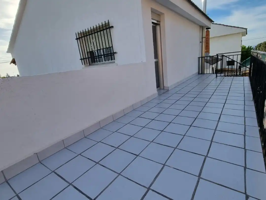 Piso en venta en Trijueque Terraza de Piso en venta en Trijueque con Calefacción, Jardín privado y Terraza