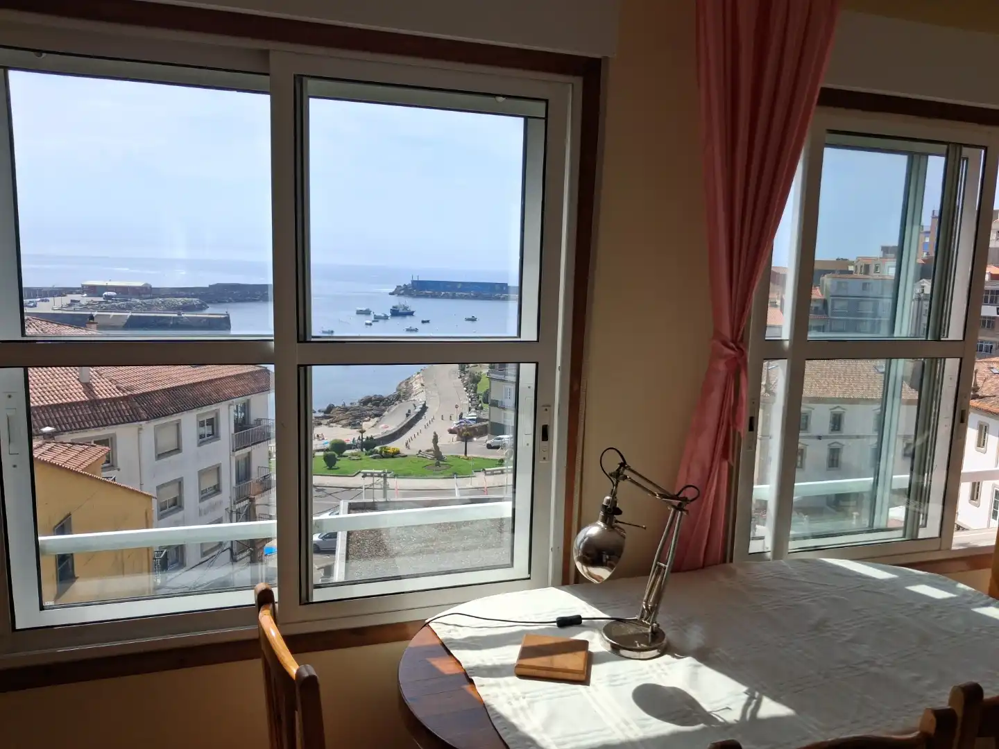 Habitación de Piso en venta en A Guarda   con Parquet, Terraza y Trastero