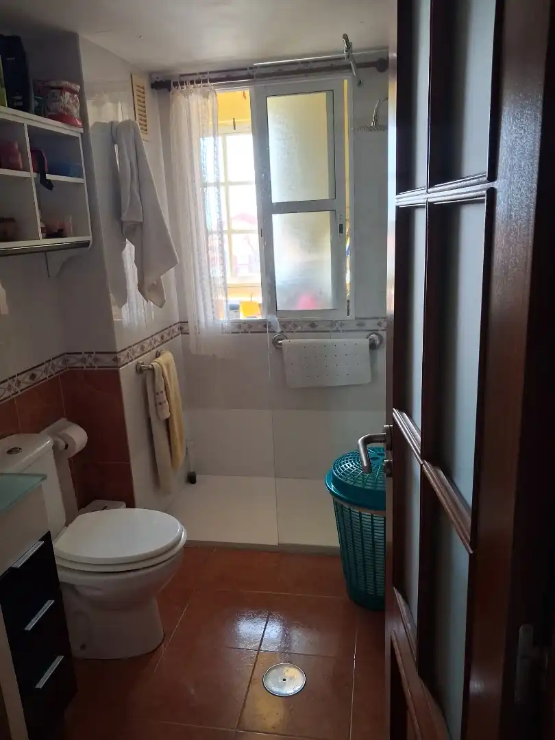 Baño de Piso en venta en A Guarda   con Parquet, Terraza y Trastero