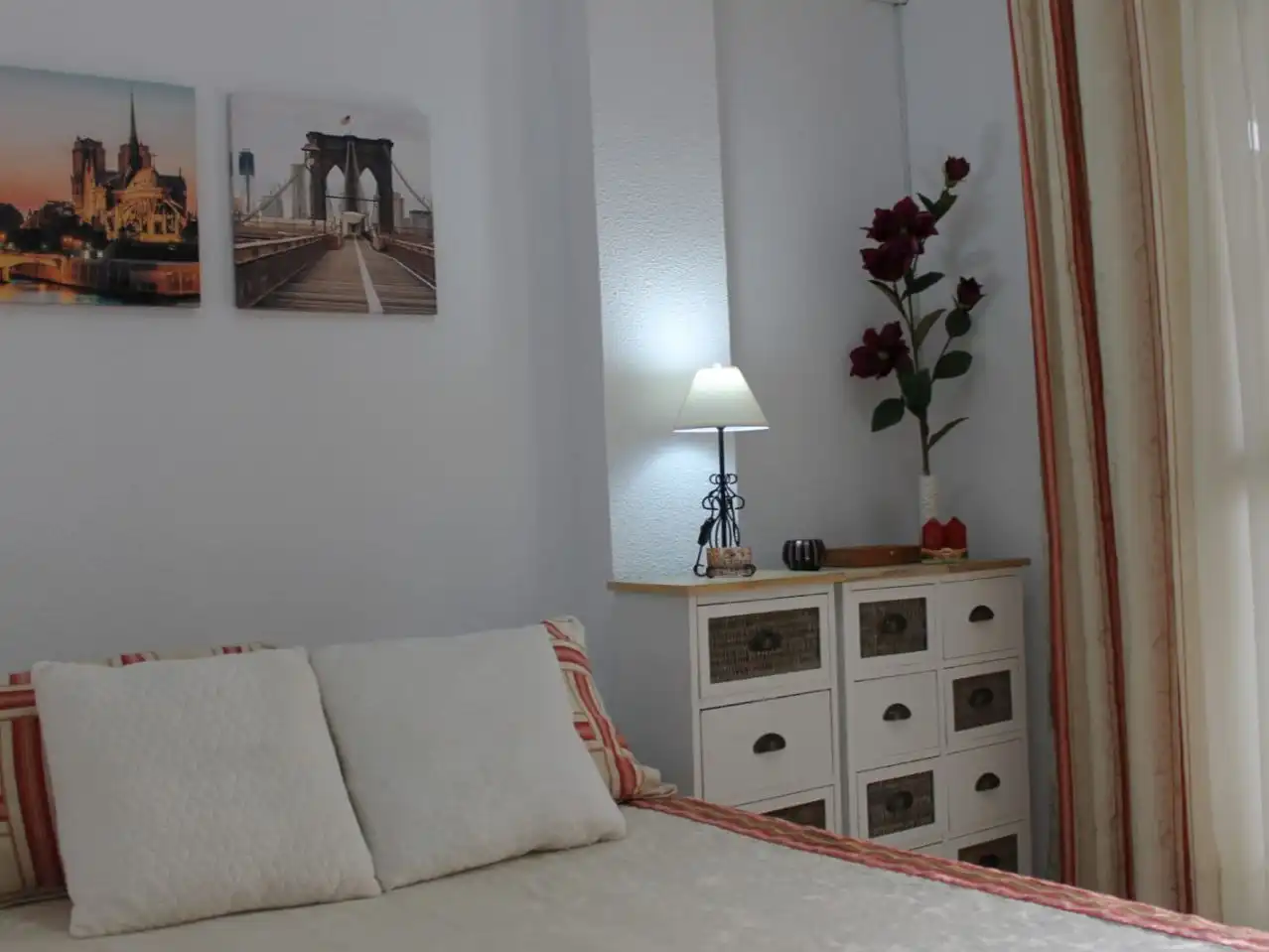 Piso de alquiler en Pasaje Escritor Narbona, 5, Huerta de la Reina - Trassierra Habitación de Piso de alquiler en Córdoba con Aire acondicionado, Calefacción y Terraza