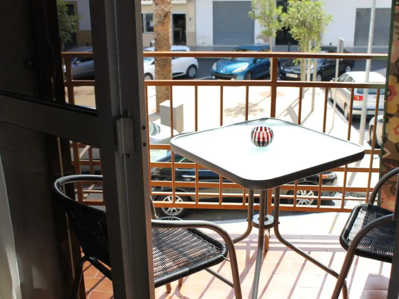 Piso de alquiler en Pasaje Escritor Narbona, 5, Huerta de la Reina - Trassierra Terraza de Piso de alquiler en Córdoba con Aire acondicionado, Calefacción y Terraza