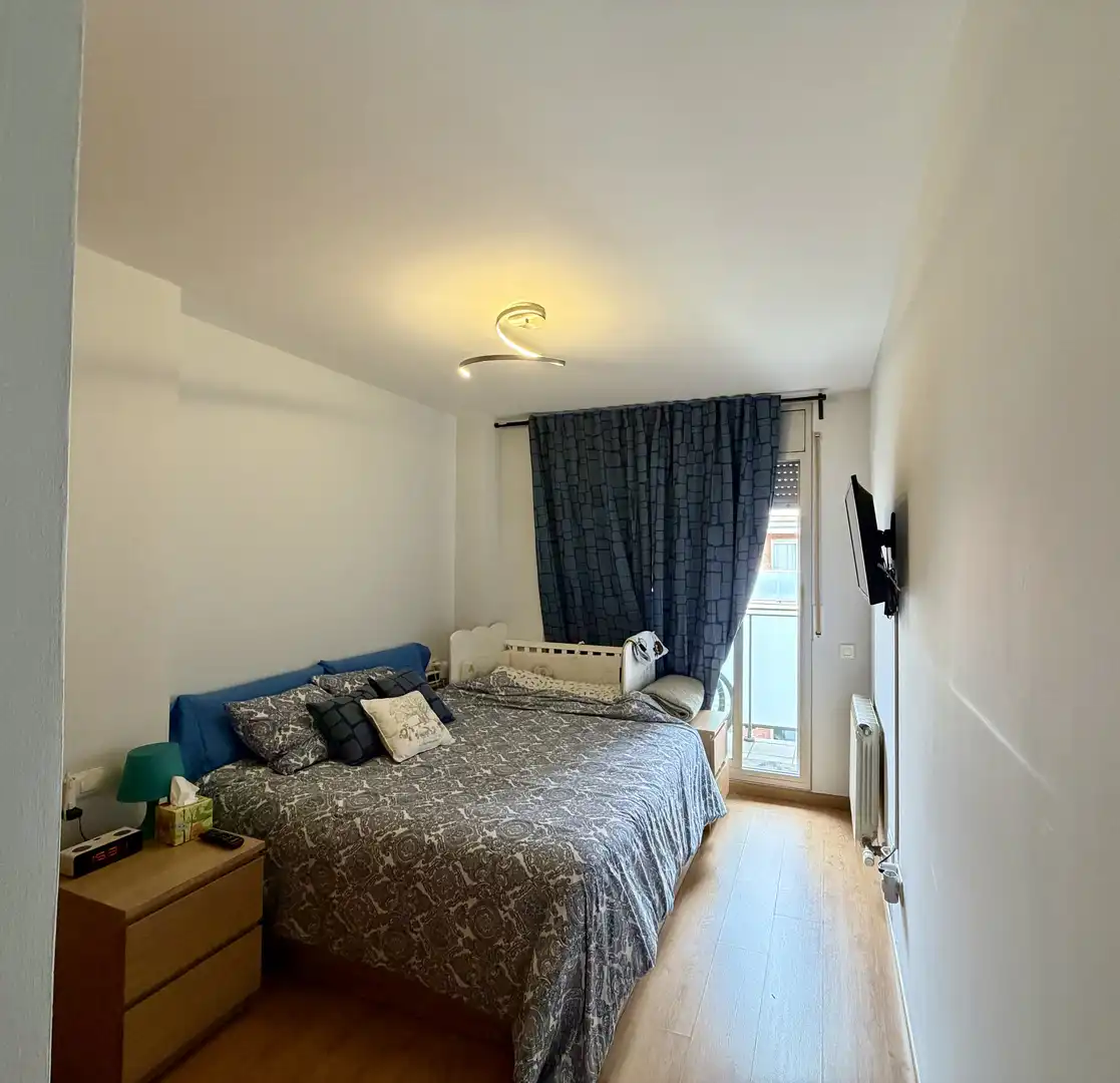 Piso en venta en Carrer Camí Antic de Sant Cugat, 10, Mas Rampinyo - Montcada Nova - Carrerada Habitación de Piso en venta en Montcada i Reixac con Aire acondicionado y Balcón