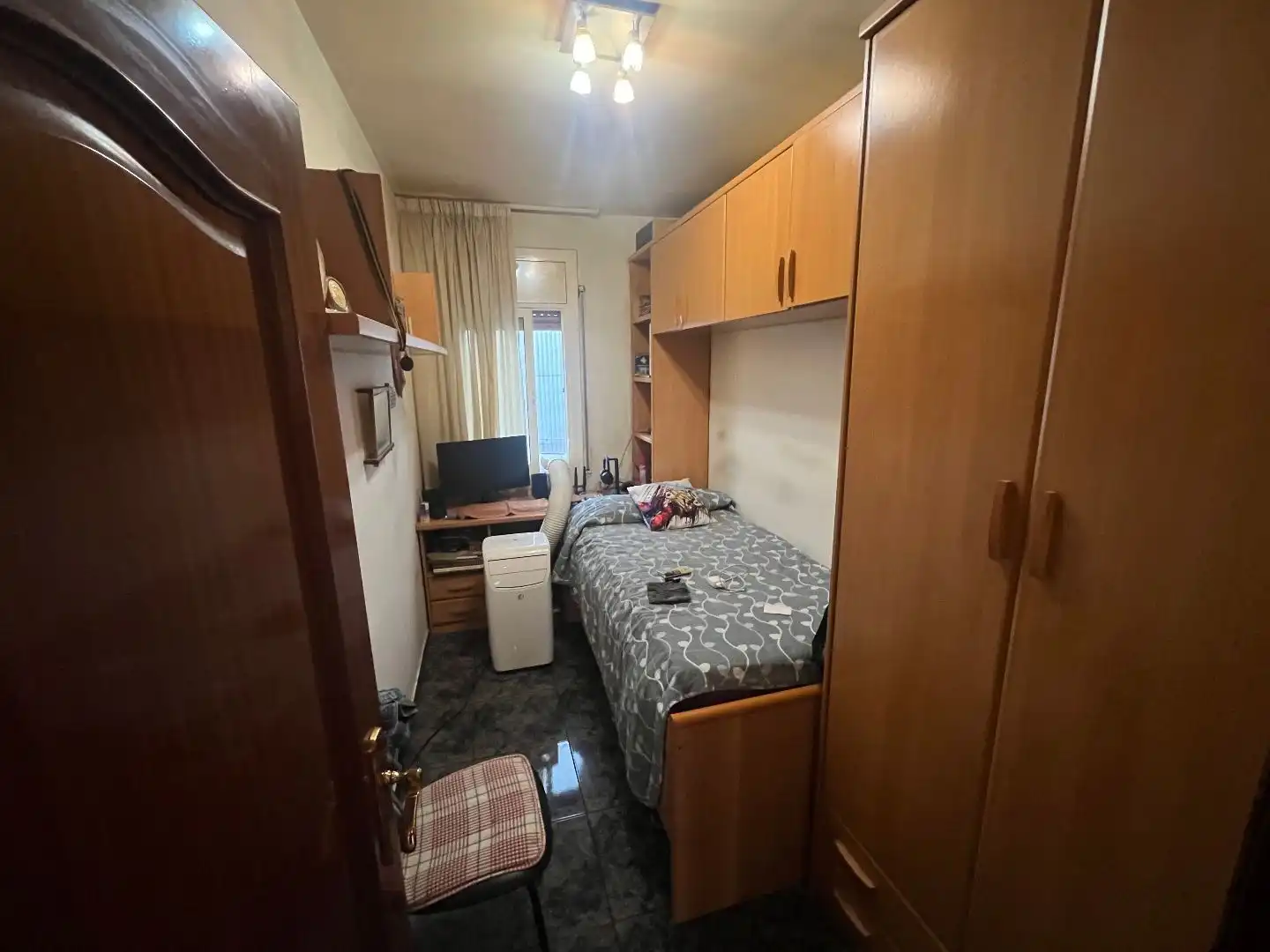Wohnung zum Verkauf in Carrer del Doctor Pagès, 8, Centre Schlafzimmer von Wohnung zum Verkauf in Santa Coloma de Gramenet mit Klimaanlage und Balkon