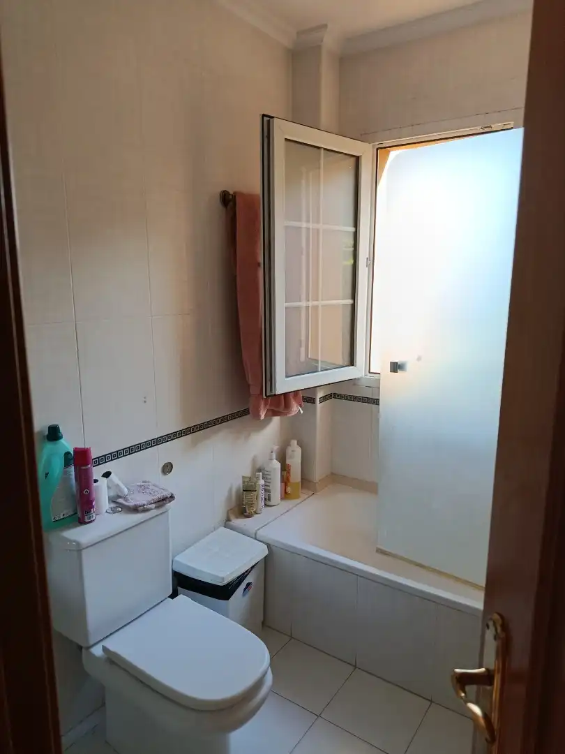Bathroom of Houses for sale in Medio Cudeyo  with Heating, Private garden and Parquet flooring