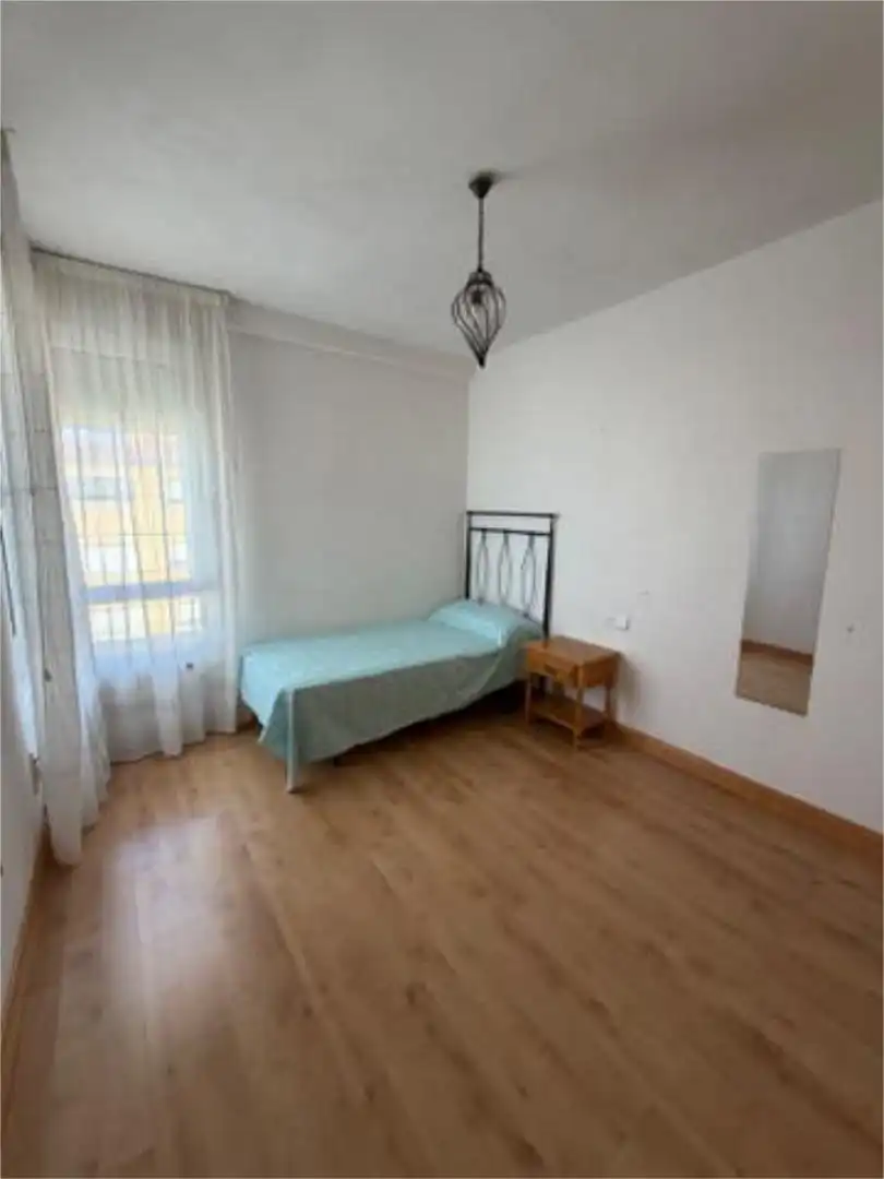 Flat for rent in Polideportivos Asperon - Mariano Vicen Bedroom of Flat for rent in Soria Capital with Heating and Furnished
