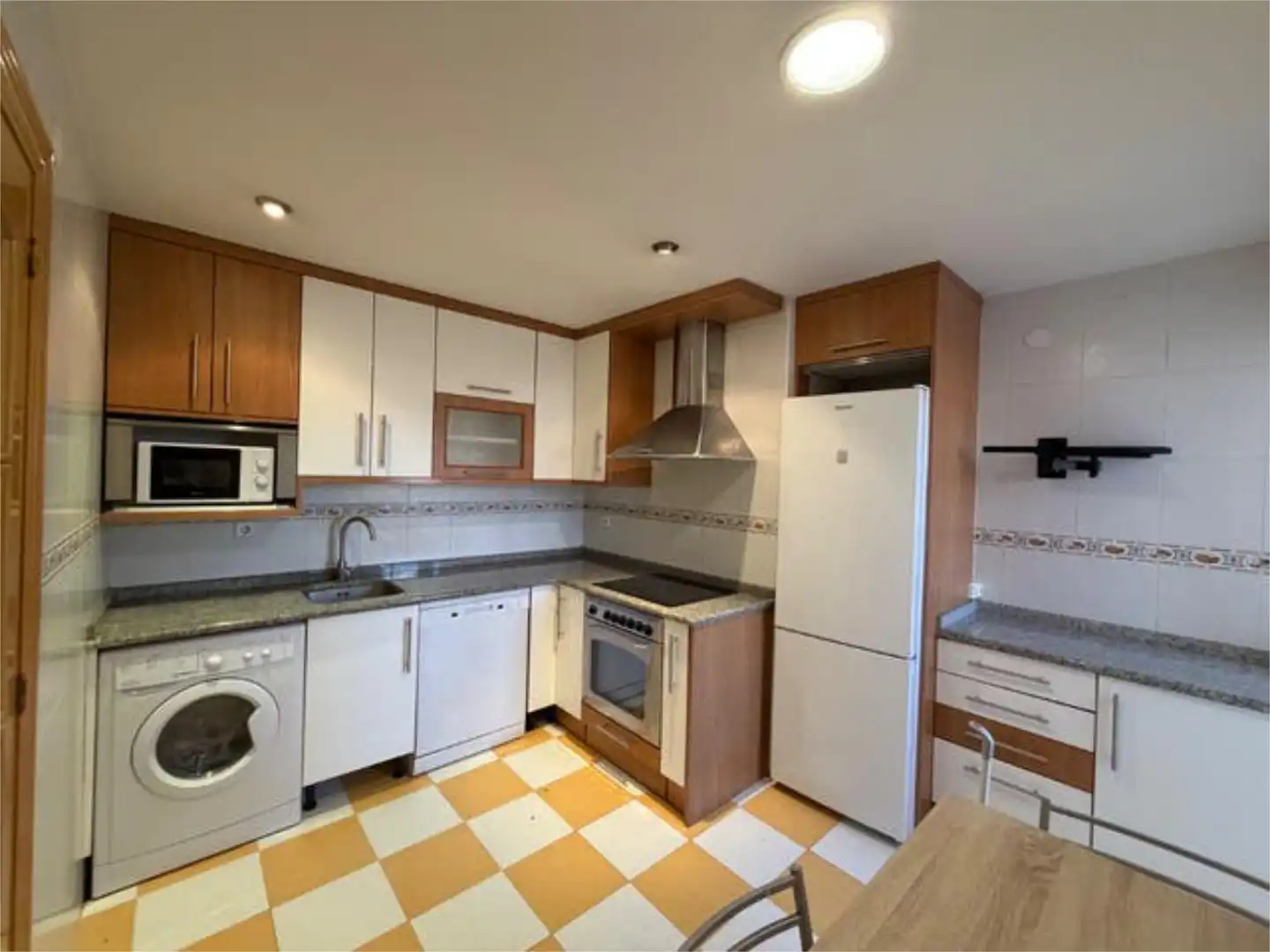 Flat for rent in Polideportivos Asperon - Mariano Vicen Kitchen of Flat for rent in Soria Capital with Heating and Furnished