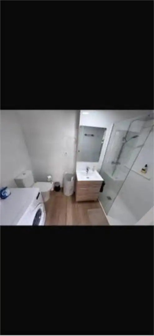 Baño de Apartamento de alquiler en Murcia
