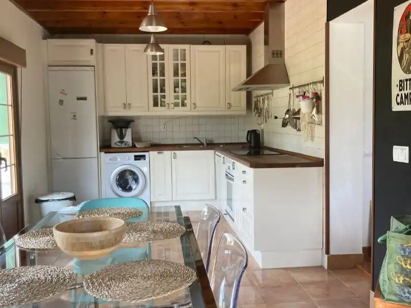Cocina de Casa o chalet de alquiler en Siero con Calefacción, Jardín privado y Parquet