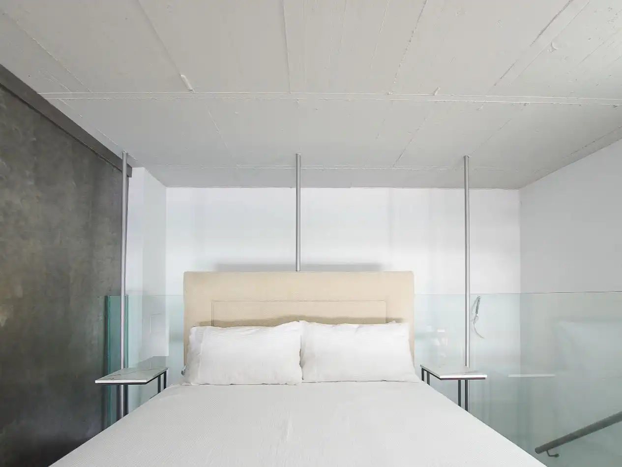 Dachboden zur Miete in Carrer de la Creu Roja, 1, Vara de Quart Schlafzimmer von Dachboden zur Miete in Valencia mit Klimaanlage, Parkett und Terrasse