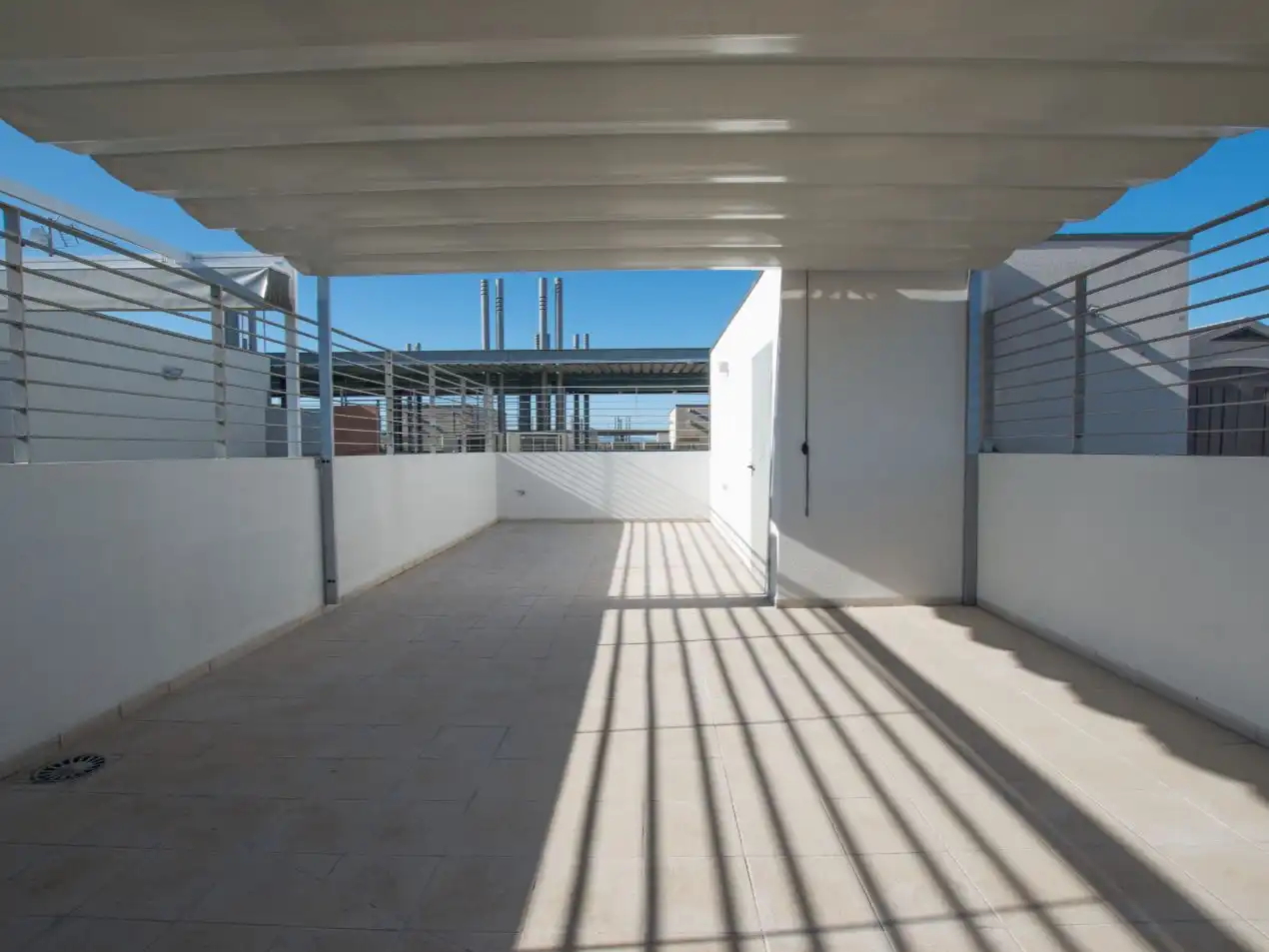 Dachboden zur Miete in Carrer de la Creu Roja, 1, Vara de Quart Terrasse von Dachboden zur Miete in Valencia mit Klimaanlage, Parkett und Terrasse