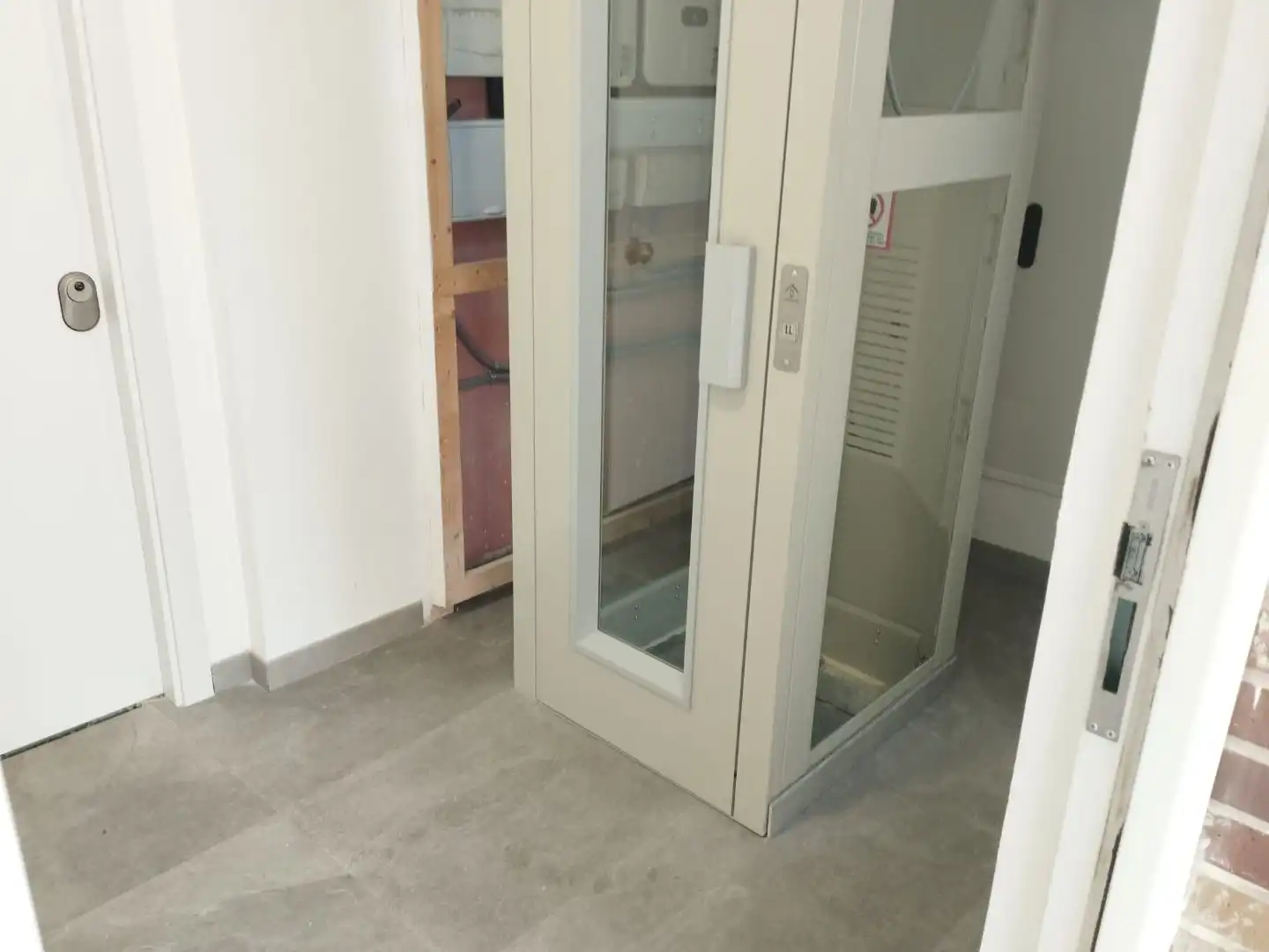 Pis en venda a Camino de las Torres, 2, La Magdalena Pis en venda en Zaragoza amb Aire condicionat, Calefacció i Jardí privat
