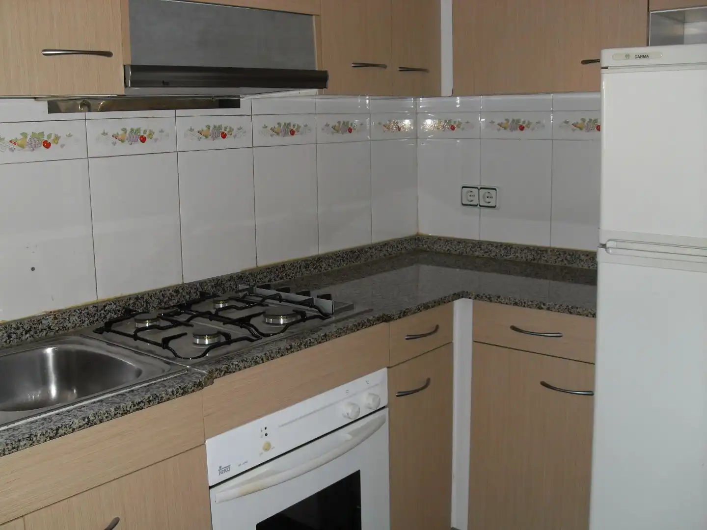 Kitchen of Flat for rent in L'Hospitalet de Llobregat  with Air Conditioner, Heating and Parquet flooring
