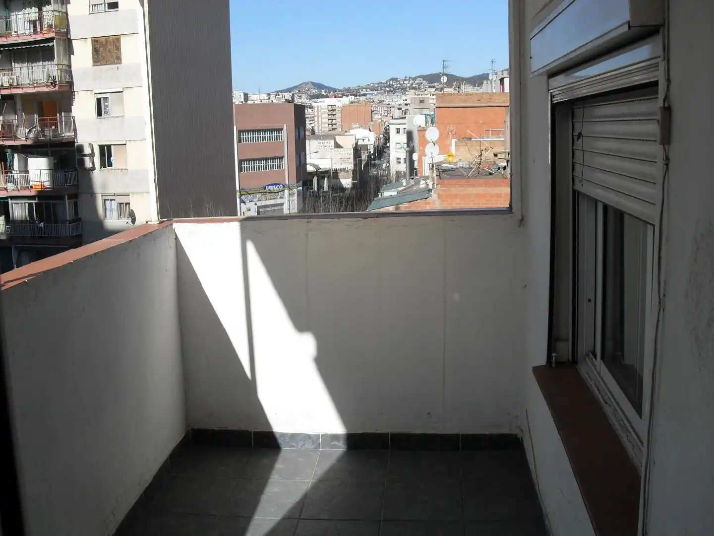 Balcony of Flat for rent in L'Hospitalet de Llobregat  with Air Conditioner, Heating and Parquet flooring