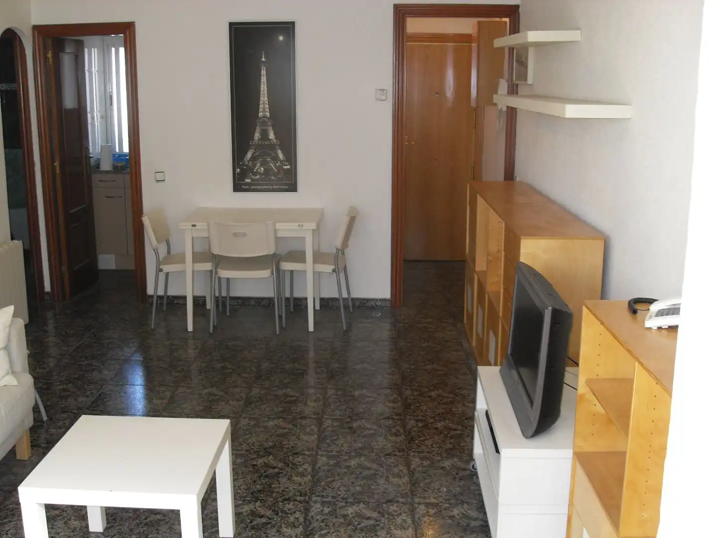Living room of Flat for rent in L'Hospitalet de Llobregat  with Air Conditioner, Heating and Parquet flooring