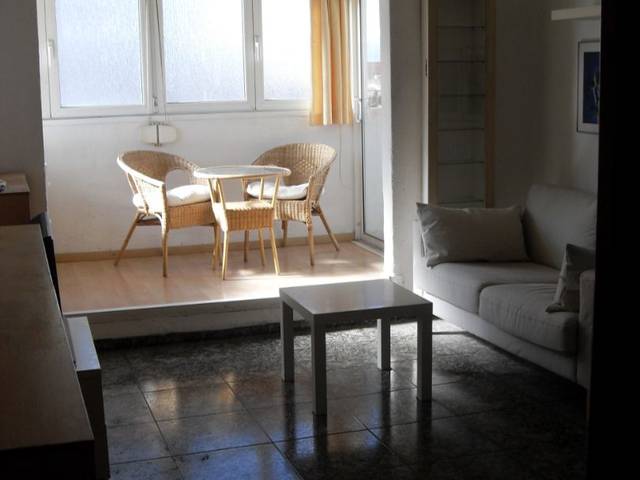 Piso en Alquiler en Carrer Campoamor, 54 en Bellvitge