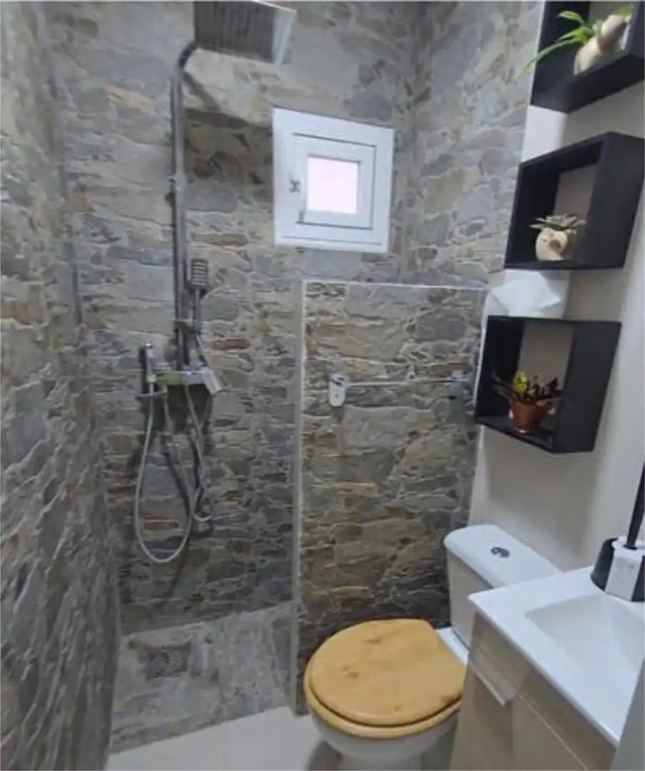 Baño de Casa o chalet de alquiler en Pontevedra Capital  con Terraza