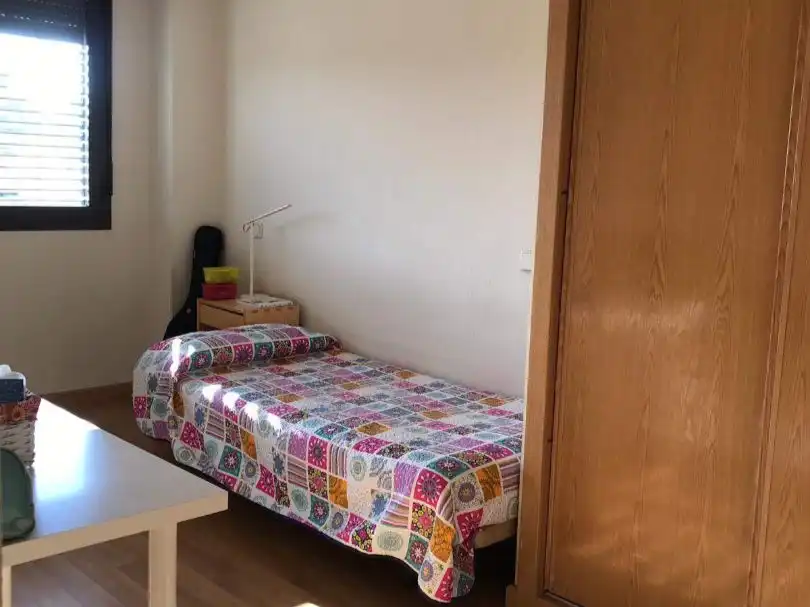 Habitación en Avenida de la Ilusión, 6, Norte