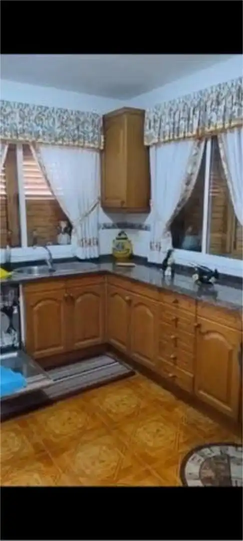 Casa adosada en venta en Los Castillos Cocina de Casa adosada en venta en Arucas con Jardín privado, Terraza y Trastero