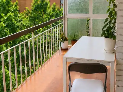 Habitación en Calle Fuentebella, 44, Fuentebella -San Felix - El Leguario Terraza de Piso para compartir en Parla con Calefacción, Parquet y Amueblado